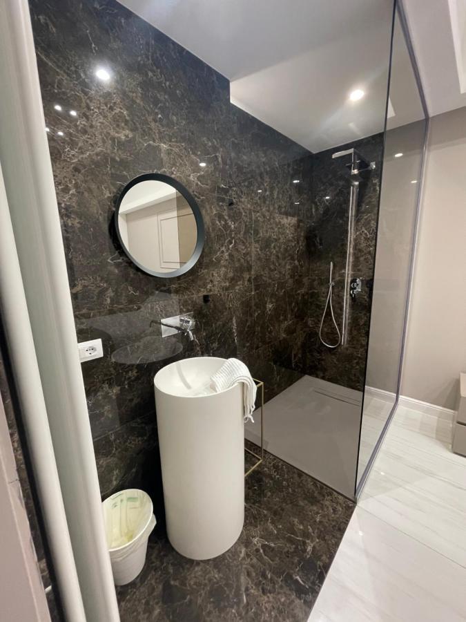Gravina 5 * Napoli